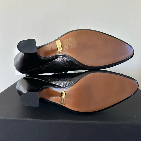 Marc Jacobs Victorian Boot size 39 US9